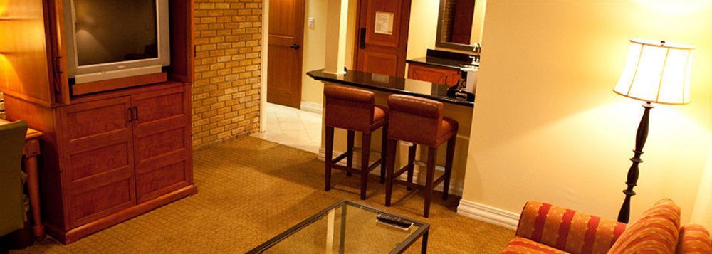 Hotel La 4*