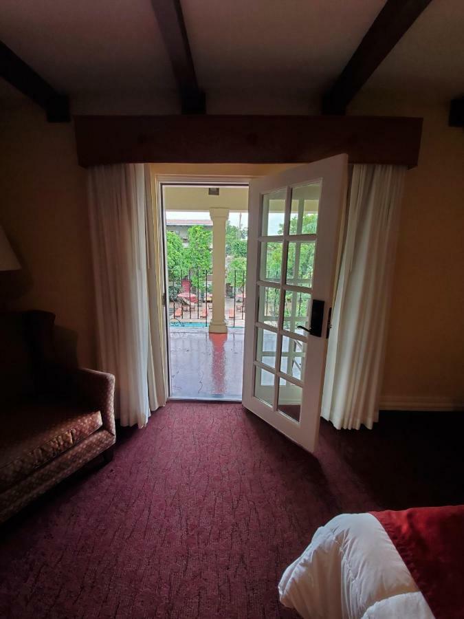 La 4* Laredo