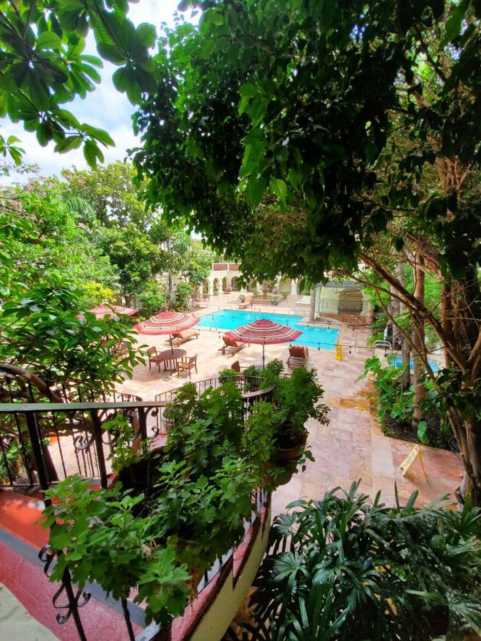Hotel La Laredo